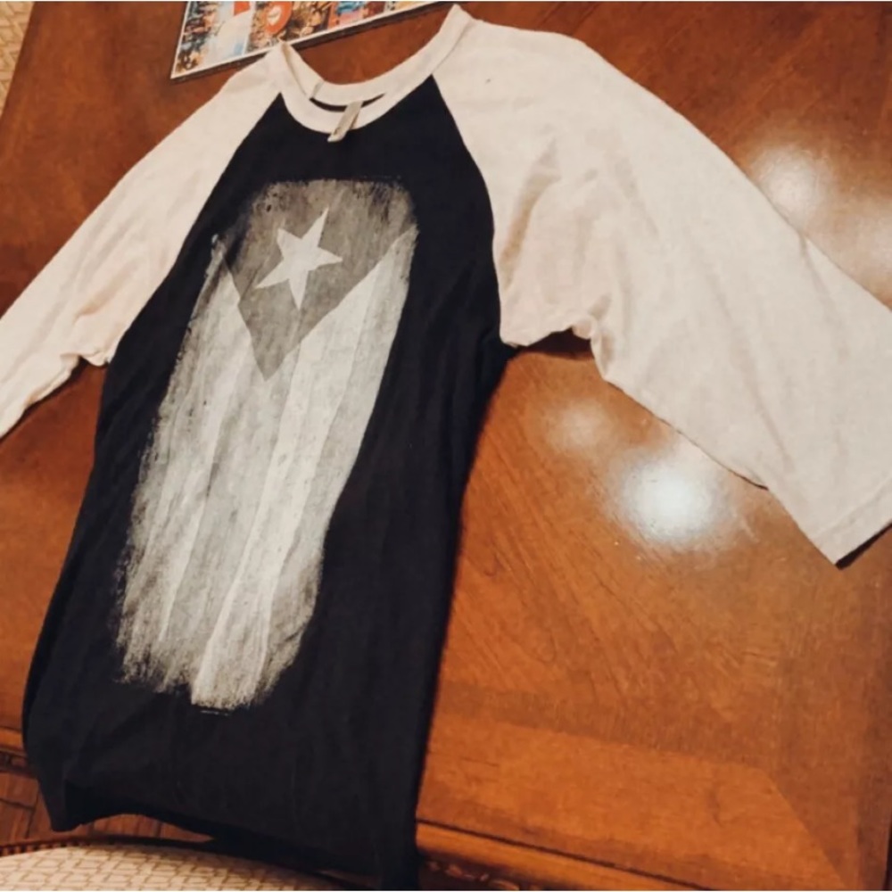 ๐งจPuerto Rico Athletic Thin Longsleeve Shirt (SEND ANY OFFERโผ๏ธ) ๐งจ - Picture 5 of 6